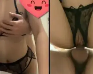 Phang em ghệ bikini đen lọt khe